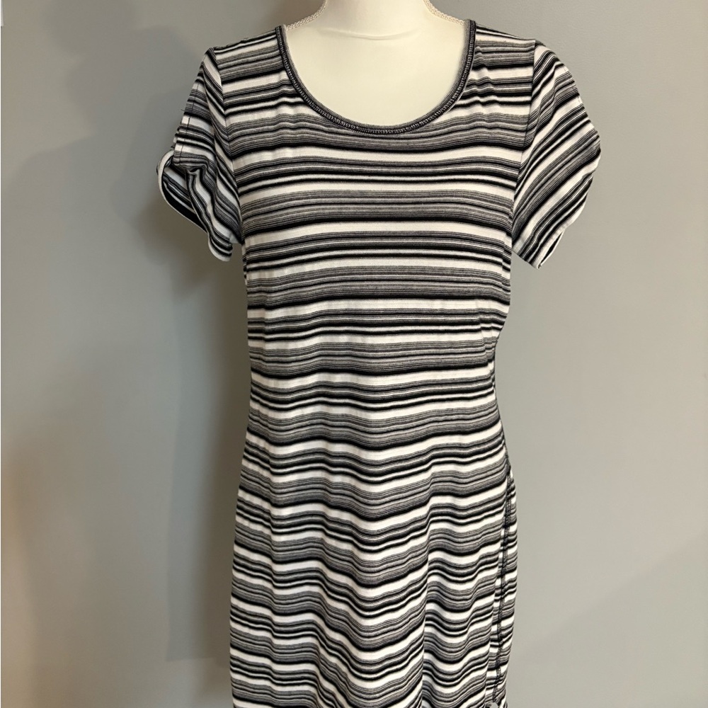 T by Talbots Striped Black and White Dress 100% Cotton in Size MP